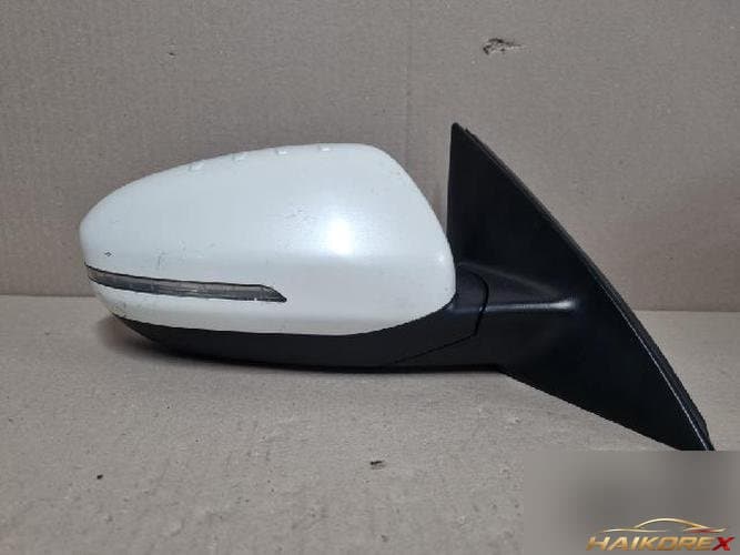 Kia K5 2012 — боковое зеркало правое 876202T2020