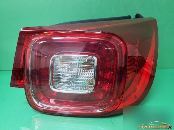 Chevrolet Malibu 2014 — фонарь задний комбинированный правый (пассажирский) 22992604