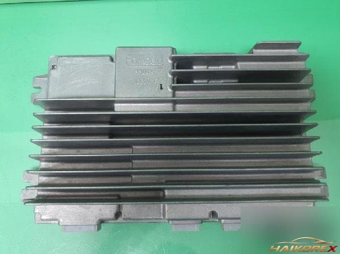 Ford MKS 2014 — усилитель DA5T-18B849-AE
