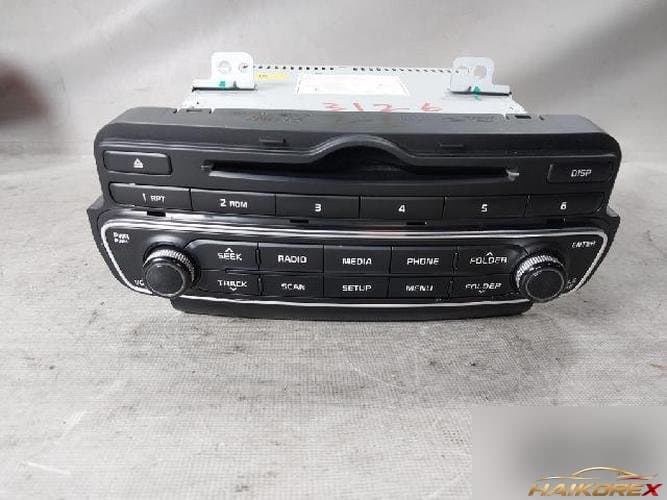 Kia K7 2015 — аудиосистема
