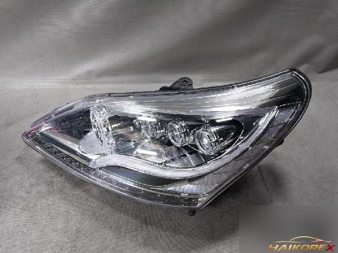 Hyundai Equus 2010 — фара левая (№2)