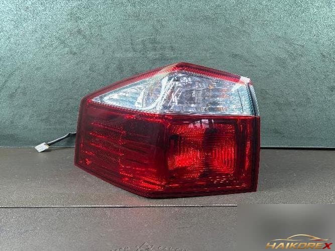 Chevrolet Orlando 2013 — фонарь задний левый (комбинированный)