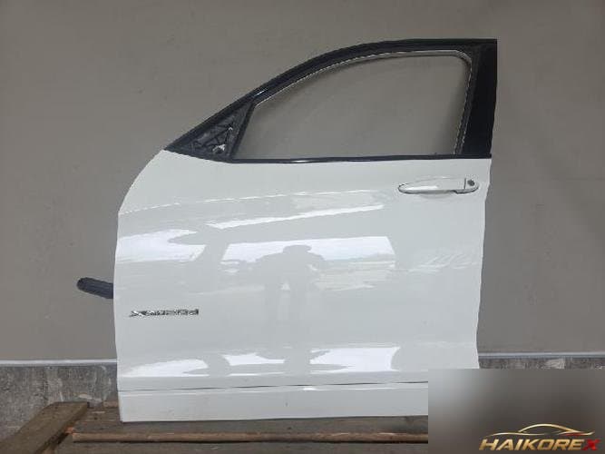 BMW X3 2013 — дверь передняя левая