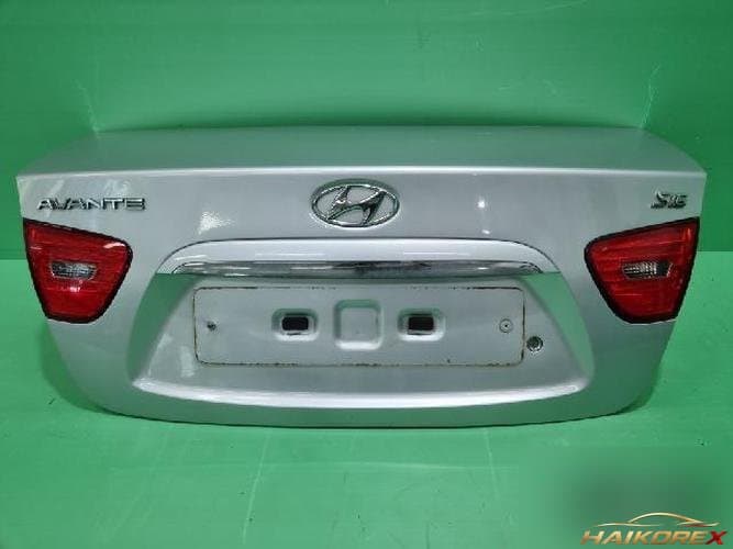 Hyundai Avante 2008 — крышка багажника