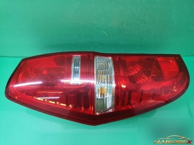 Hyundai Grand Starex 2008 — комбинированный фонарь задний левый (водительский)