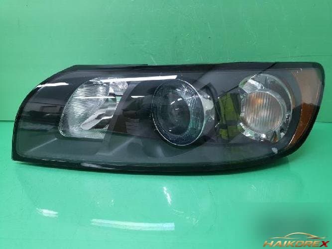 Volvo V50 2007 — фара левая 31335245
