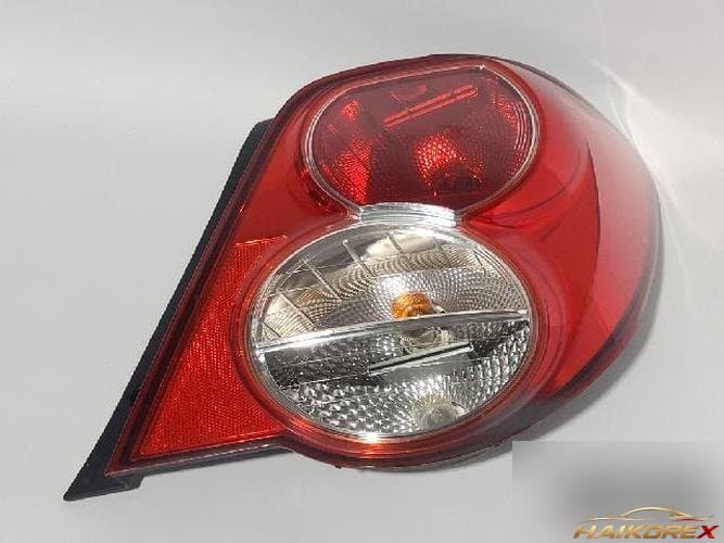 Chevrolet Aveo 2012 — задний комбинированный фонарь правый