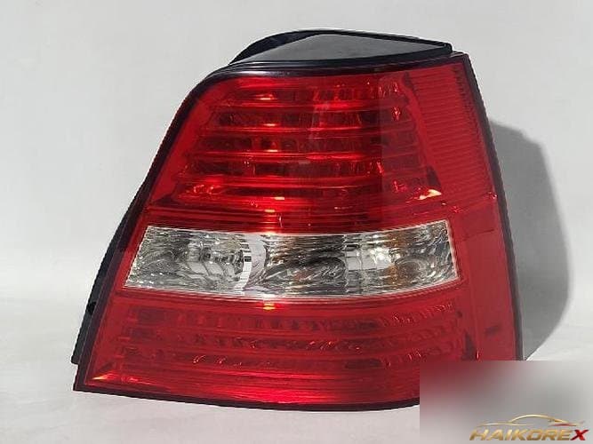 Kia Sorento 2008 — комбинированный фонарь задний правый