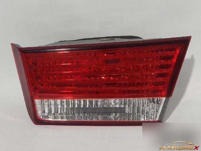 Hyundai Sonata 2009 — фонарь багажника 1
