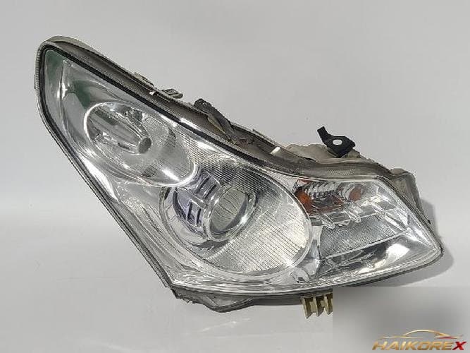 Infiniti G 2009 — фара правая HID