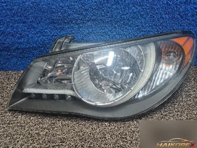 Hyundai Avante 2011 — фара левая
