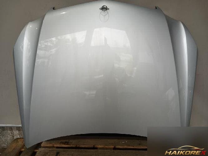Mercedes-Benz E-Class W212 2010 — капот