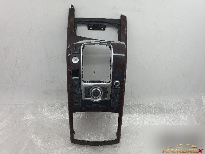 Audi A6 2010 — консольный ящик 4F1 864 261 C
