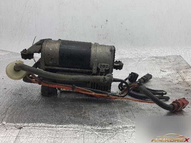 Audi A6 2010 — компрессор кондиционера 4F0 616 005 E