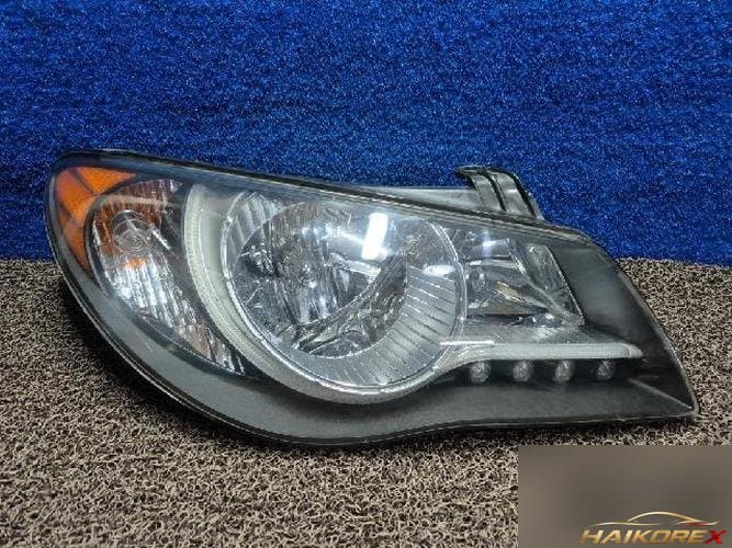 Hyundai Avante 2011 — фара правая 1