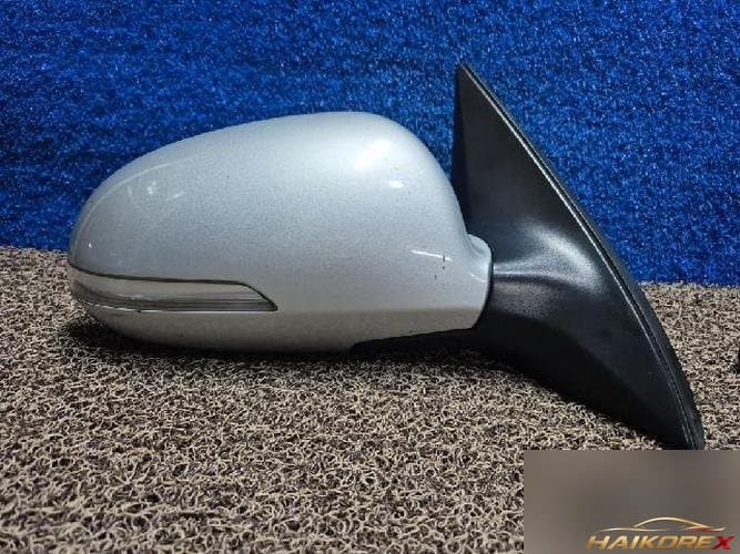 Hyundai Avante 2011 — боковое зеркало правое