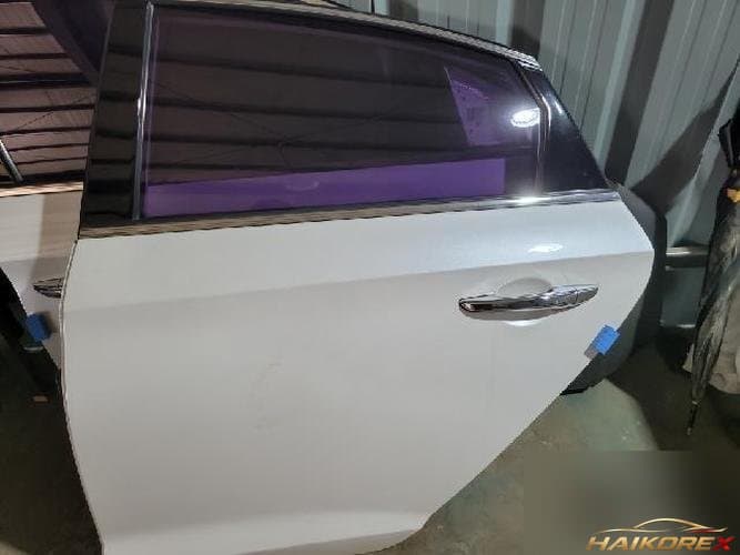Hyundai Sonata 2015 — дверь задняя левая