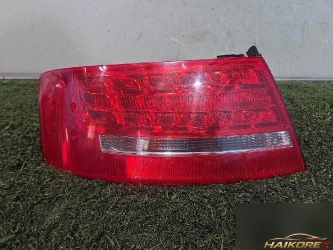 Audi A4 2010 — фонарь задний левый (комбинированный) 8T0 945 095 D