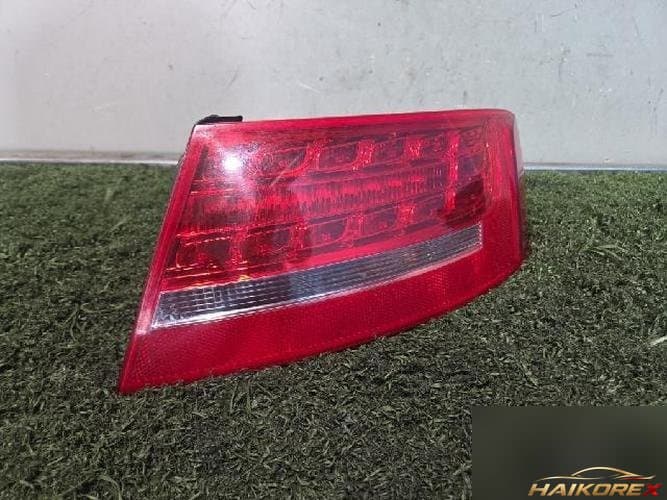 Audi A4 2010 — комбинированный фонарь задний правый 8T0 945 096 D