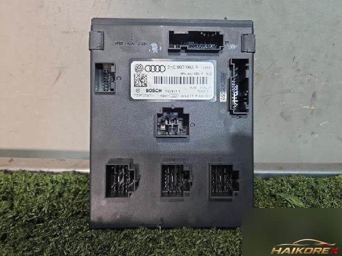 Audi A4 2010 — ETACS/BCM (8K0 907 063 P)