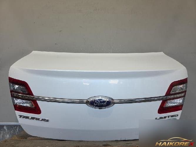 Ford Taurus 2013 — крышка багажника