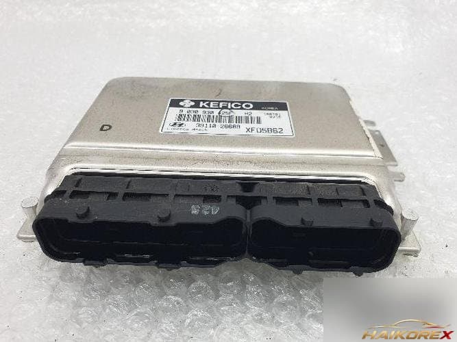 Hyundai Avante 2005 — блок управления двигателем ECU 39110-26689