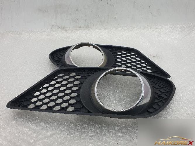 Mercedes-Benz C-Class 2010 — кронштейн A2048850253