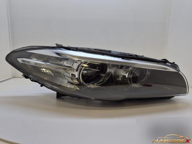BMW 5 Series 2011 — фара правая ксенон 7317132