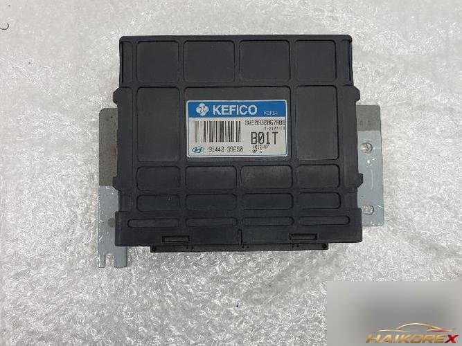 Hyundai Santa Fe 2000 — блок управления коробкой (TCU) 95440-39690