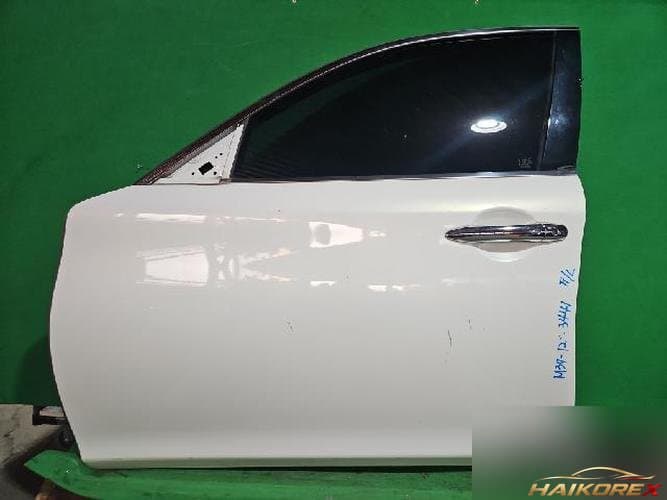 Infiniti M 2012 — дверь передняя левая