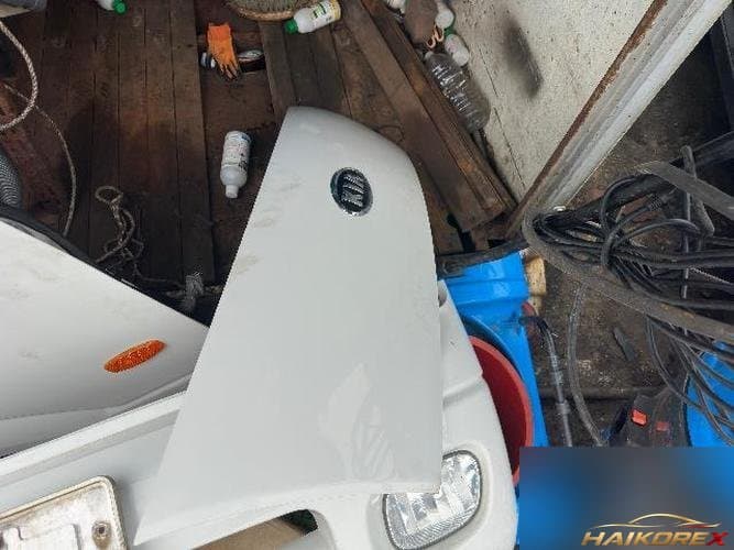 Kia Bongo 2012 — капот