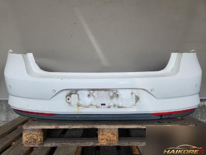 Renault SM6 2019 — бампер задний