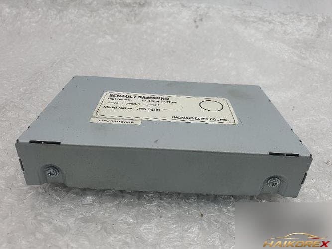 Renault QM5 2008 — AV-система TV/audio-тюнер RST-500