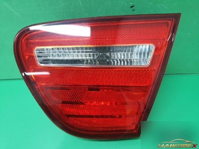 Hyundai Avante 2010 — задний фонарь (багажника) правый