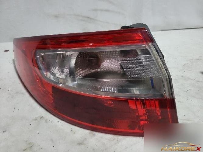 Renault SM3 2010 — комбинированный фонарь левый (задний)
