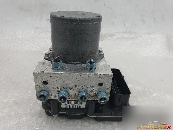 BMW X-series 2011 — блок ABS 3451 6791272-01