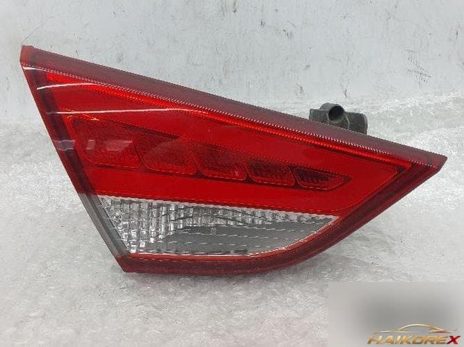 Hyundai Sonata 2013 — накладка задней двери левая 92403-3S3