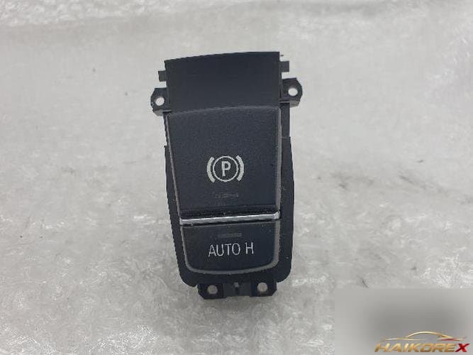 BMW 7 Series 2011 — кнопка EPB/Auto Hold 6822520-01