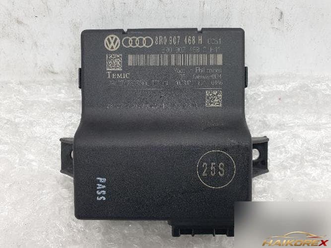 Audi A4 2013 — блок управления BCM 8R0 907 468 H
