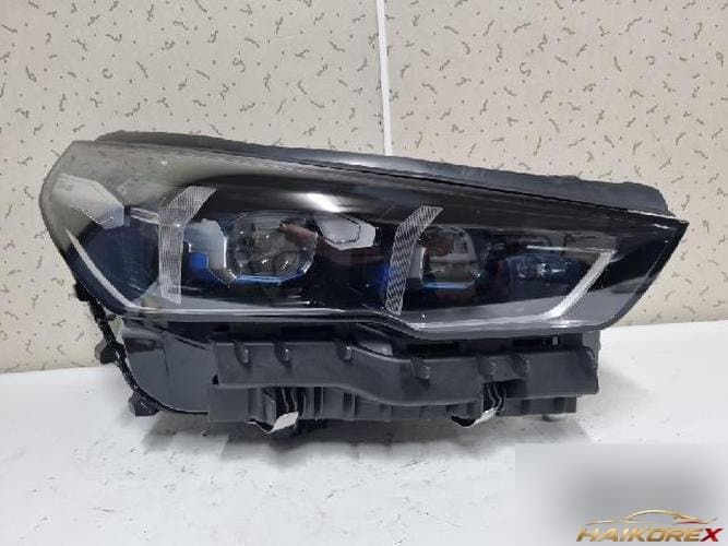 BMW 5 Series 2025 — фара правая 63115A798D2