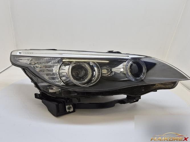 BMW 5 Series 2004 — фара правая 7177740