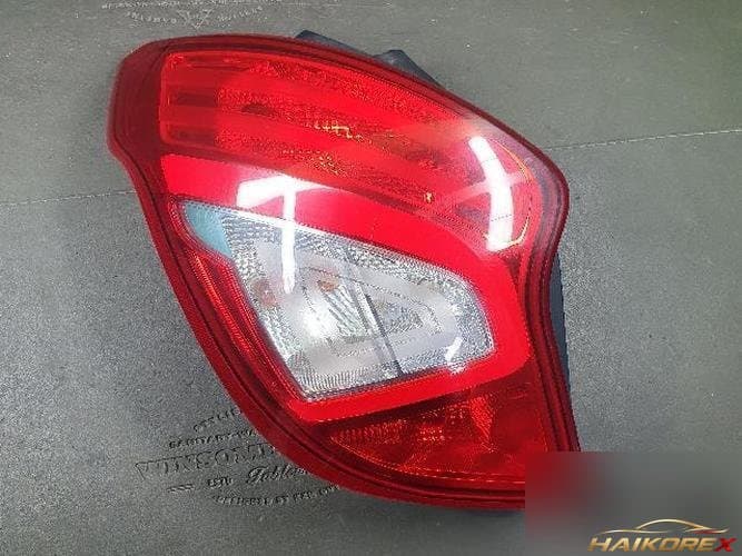 KG Mobility Korando 2014 — фонарь задний левый (комбинированный)