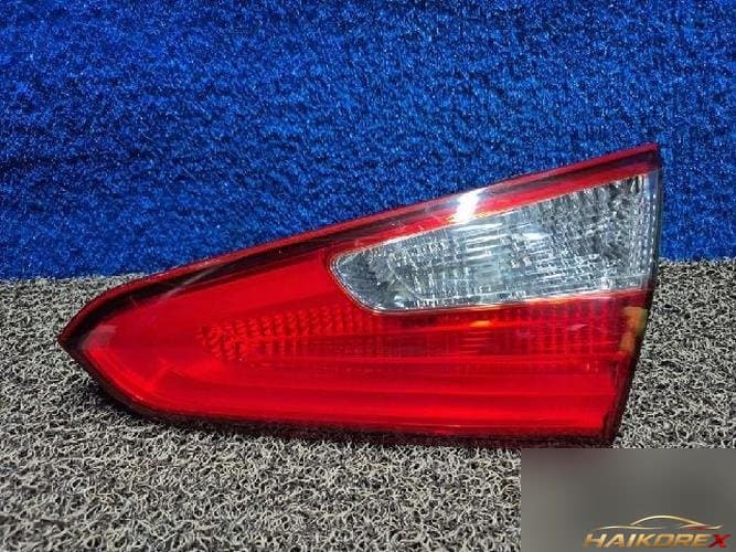 Kia K3 2014 — задний фонарь (багажник) 1