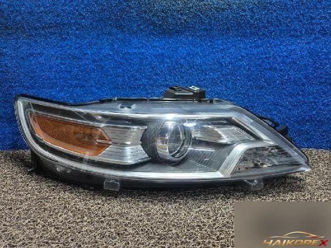 Ford Taurus 2011 — фара правая BG1313005AJ