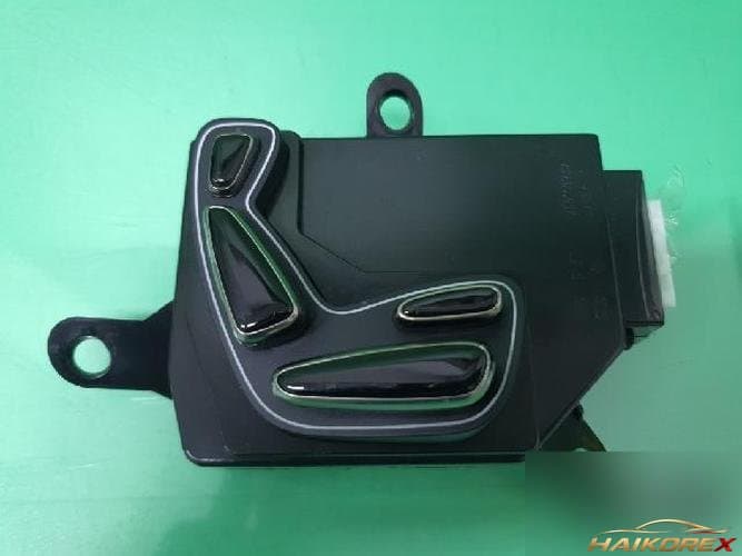Hyundai Grandeur 2011 — кнопка/выключатель 88990-3200
