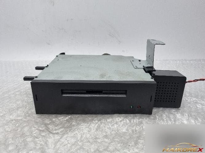 Volkswagen Passat 2013 — модуль EXBOX2 (Bluetooth)