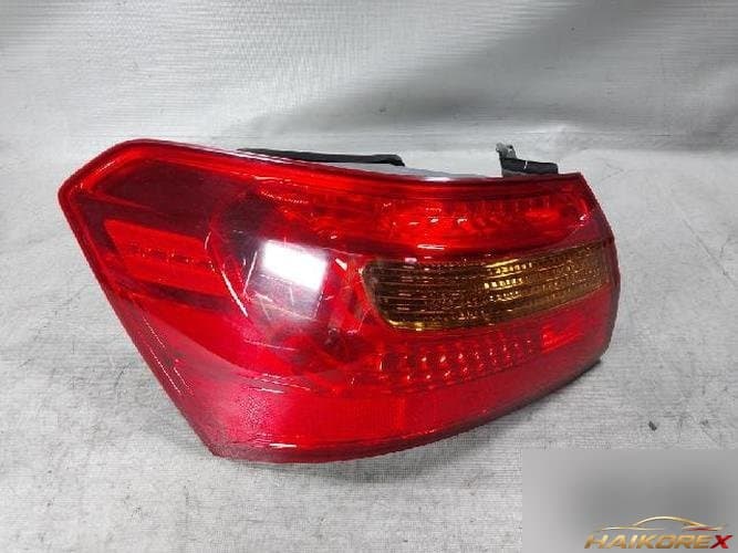 Kia K7 2012 — комбинированный фонарь задний левый