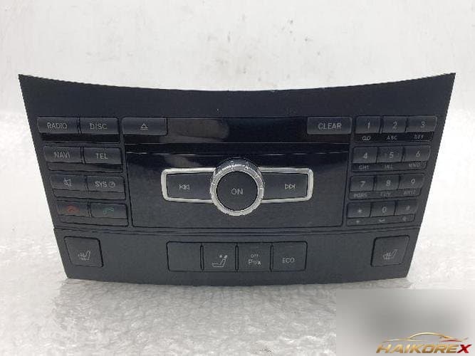 Mercedes-Benz E-Class 2013 — AV-система (аудиосистема)