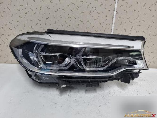 BMW 5 Series 2020 — фара передняя правая LED 63117439194