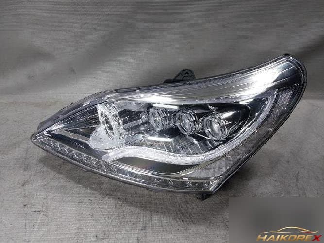 Hyundai Equus 2010 — фара передняя левая